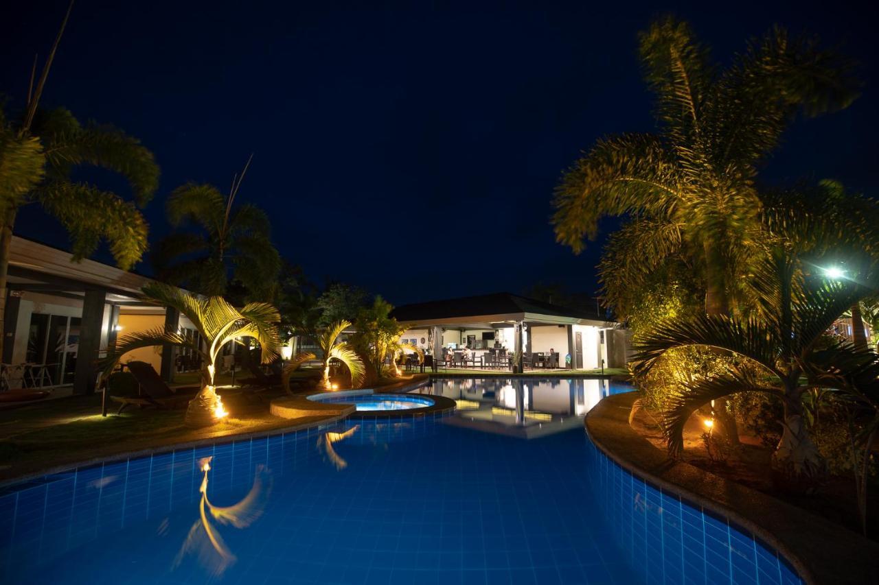 Alona Royal Palm Resort Панглао Экстерьер фото