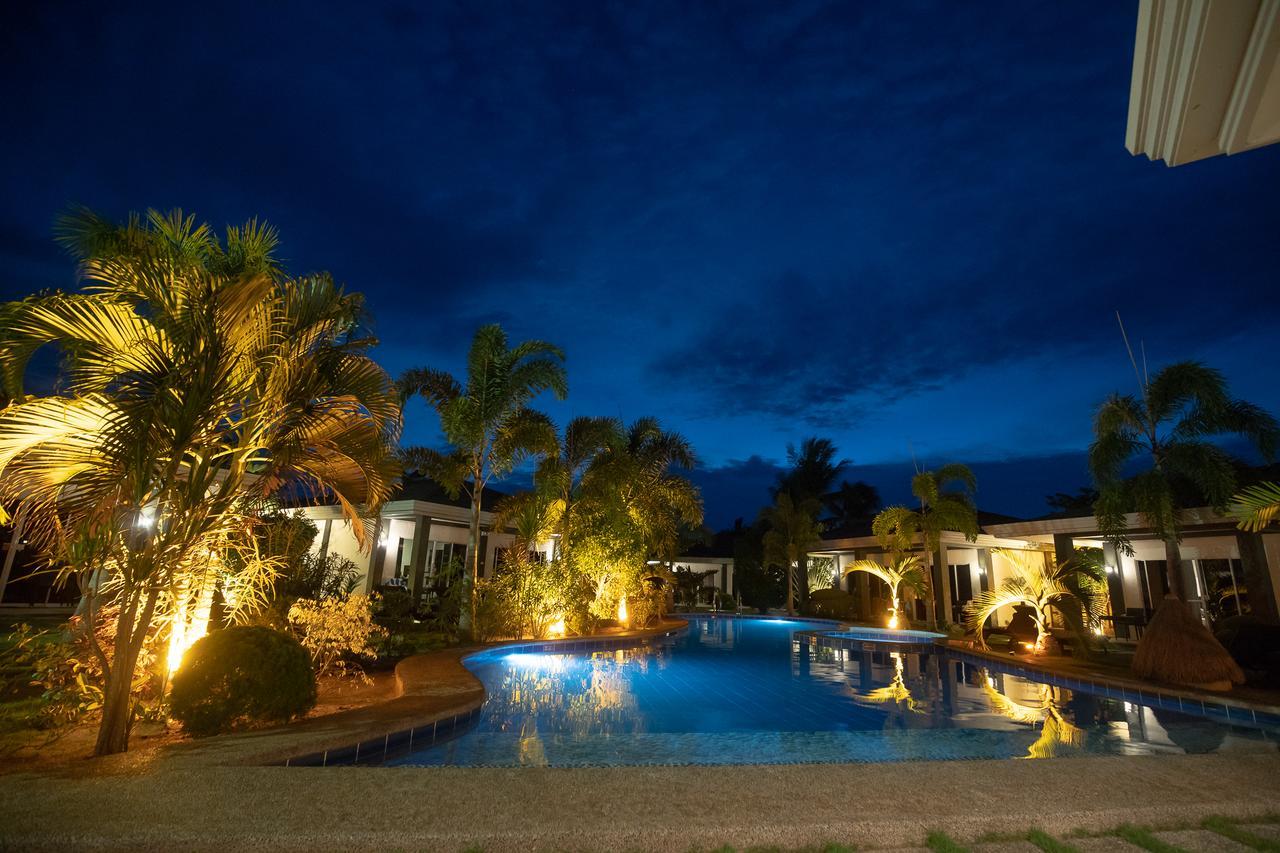 Alona Royal Palm Resort Панглао Экстерьер фото